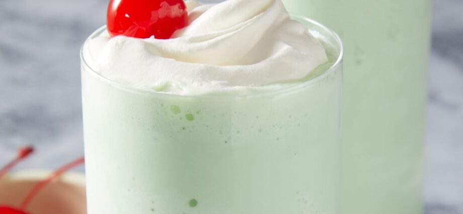 Copycat McDonald’s Shamrock Shake