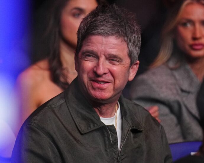 Noel Gallagher says watching Conor McGregor pre-UFC made him ditch boxing for MMA