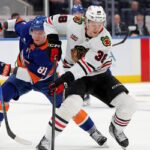 Islanders unable to erase poor first period in 4-3 loss to Blackhawks