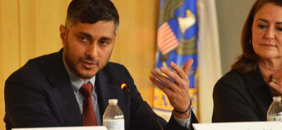 Top Democrat on House committee questions Kraken’s Federal Reserve account