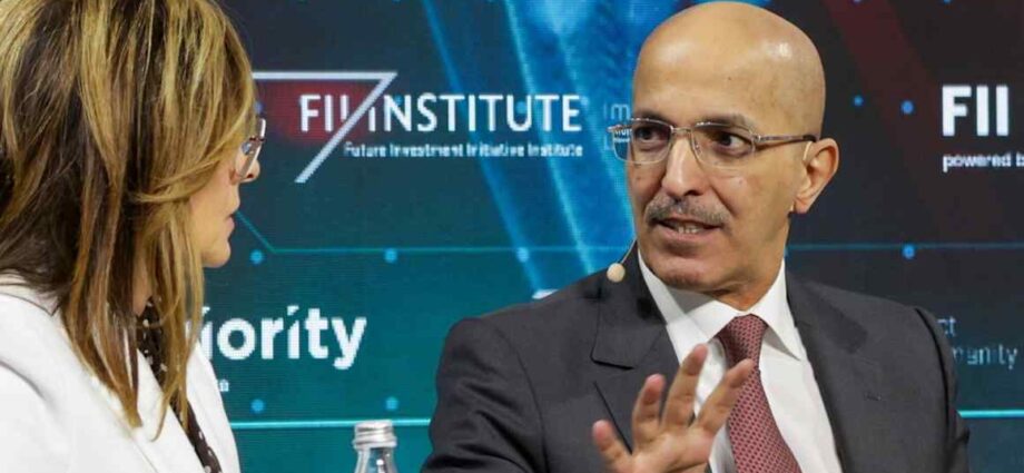 Gulf officials seek to calm investors as war rattles confidence