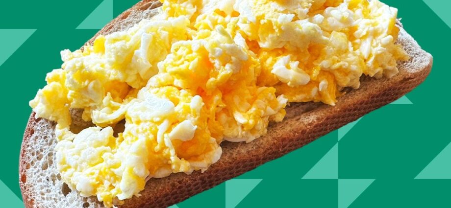 I Tried The Viral ‘Frambled’ Eggs Trend, and I’m Obsessed