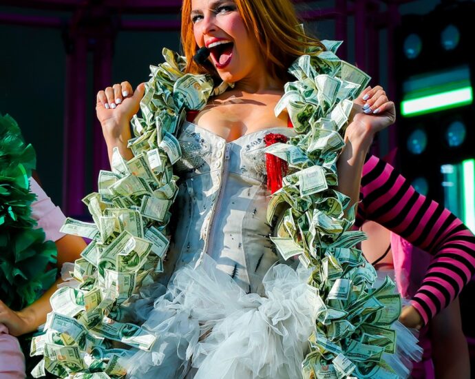 Addison Rae Addresses Haters at Coachella 2026