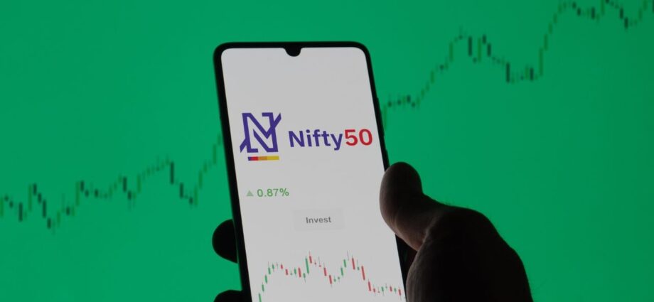 Nifty can rally another 900 points if it breaks decisively above this level, CLSA chartist projects