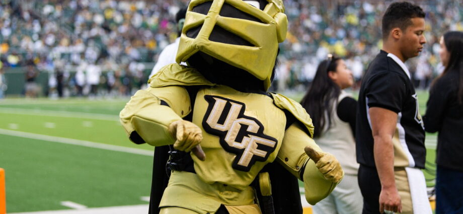 Longtime UCF Football Staffer Steps Down On Sunday