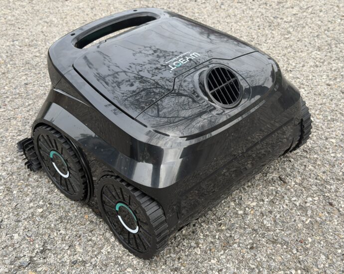 The Wybot B1 is a robotic cordless pool cleaner that ditches the cables without blowing out your budget