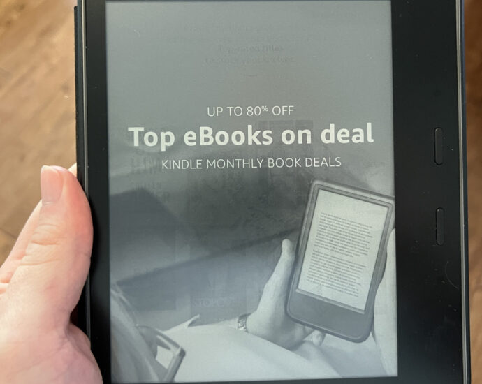 3 Kindle Alternatives That Still Have Buttons To Turn Pages