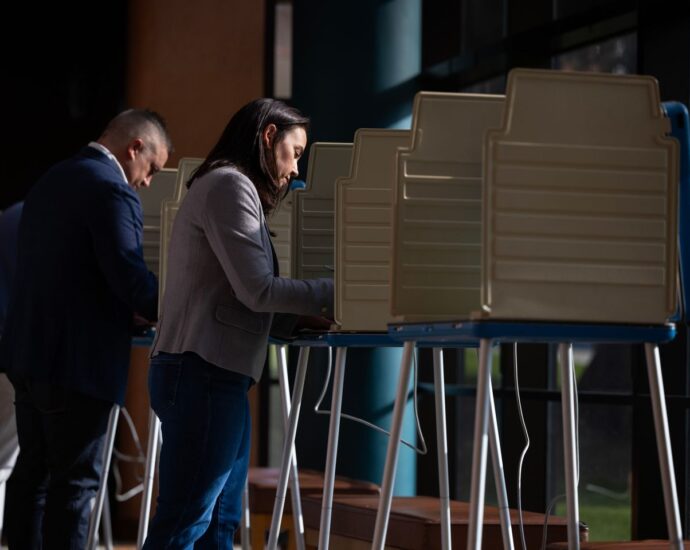 Nebraska Democrats clash in U.S. House primary for the state’s ‘blue dot’ district