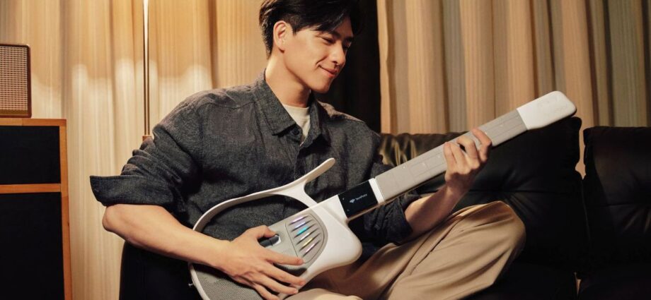 A lot of musicians will be infuriated by this ‘world’s first generative AI guitar’, but I think its automatic tabulation and learning features sound genuinely smart — but only if the AI’s ethical