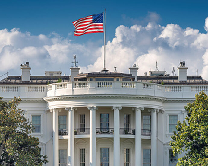 The White House is reportedly forcing its official app onto all government employee phones