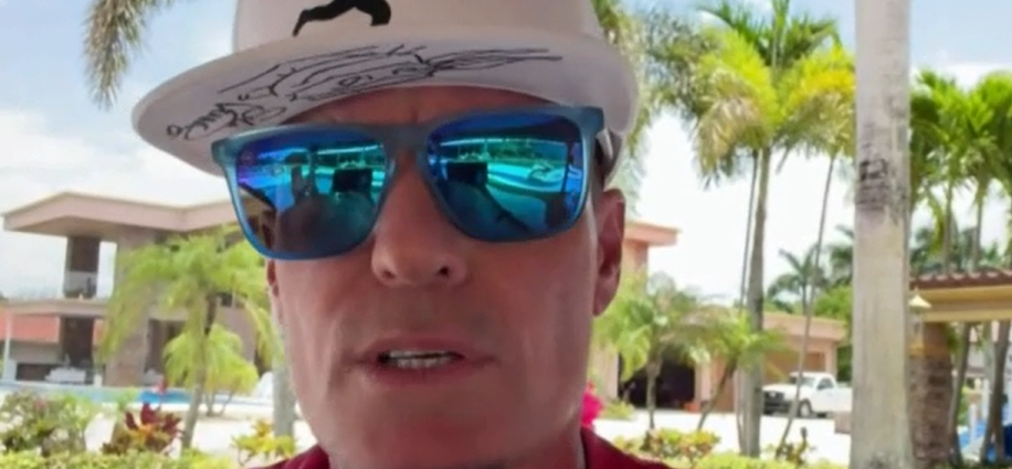 Vanilla Ice says he’d perform for anybody, including Putin and Iran