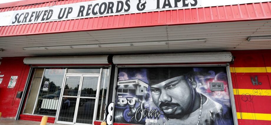DJ Screw’s Sound Shaped Hip-Hop Hits In The Digital Era. Now, His Music Is Finally Heading To DSPs