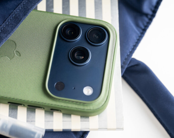 Why Do Some Smartphones Have Multiple Camera Lenses?