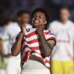 Watch U.S. Men’s Soccer Team Celebrate World Cup Knockout Win With Ella Langley’s ‘Choosin’ Texas’ Sing-Along