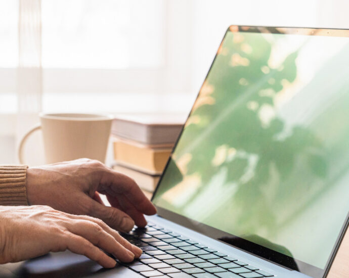 4 Overrated Laptop Screen Features You Shouldn’t Pay For