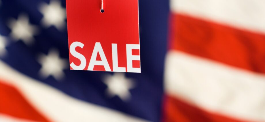 The 32 Best Fourth of July Sales to Shop Online, From Abercrombie to Zara [Updating]
