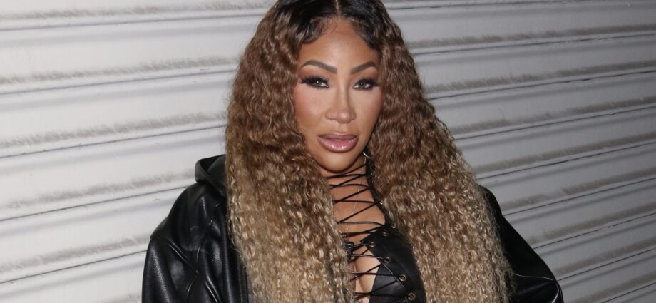 Social Media Users Are Goin’ IN After Hazel-E Showed Off Her New Man (PHOTO)