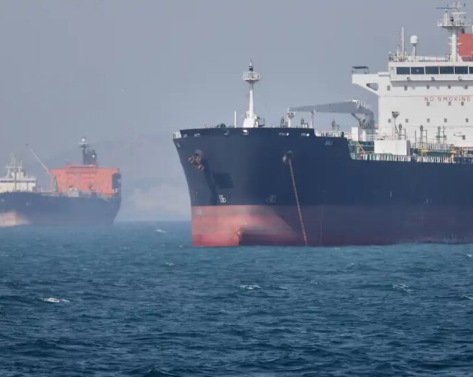 Oil traders warn market is close to running on empty as Hormuz shuts again