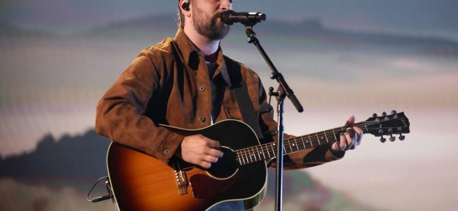 Noah Kahan Endorses Mass. Bill to Cap Ticket Resale Prices: ‘I Love My Fans and Want to Protect Them’