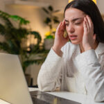 5 Useful Computer Screen Settings That Cut Down On Eye Strain