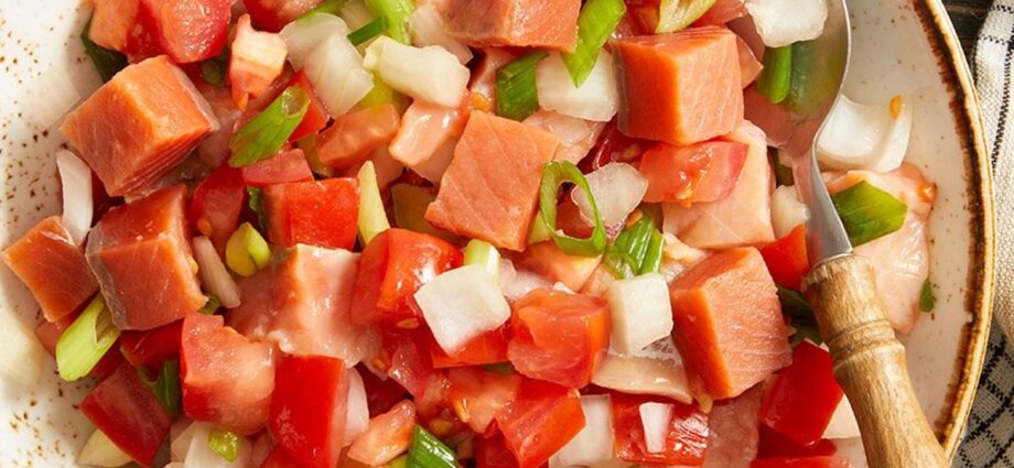 Lomi Lomi Salmon