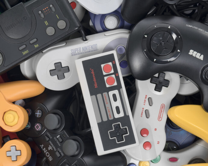 5 Retro Consoles You Can Buy For Less Than $150
