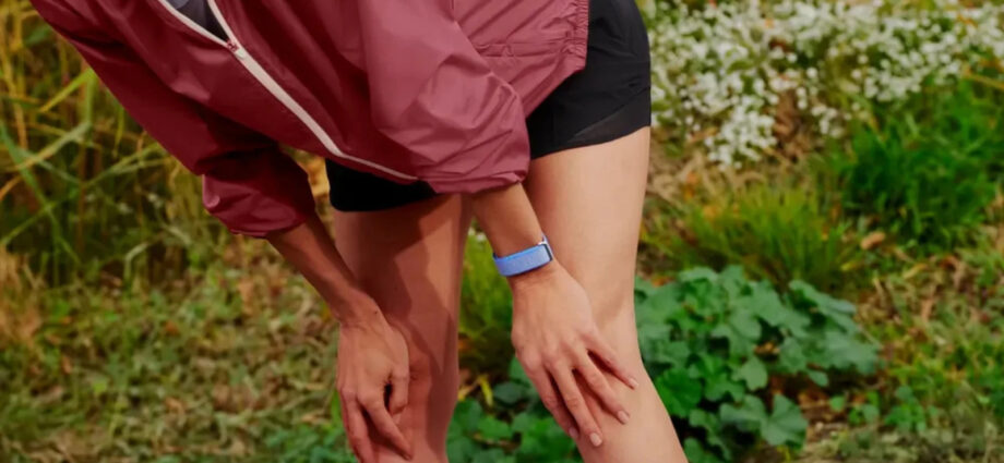 This Hidden Fitbit Air Setting Is A Total Game-Changer