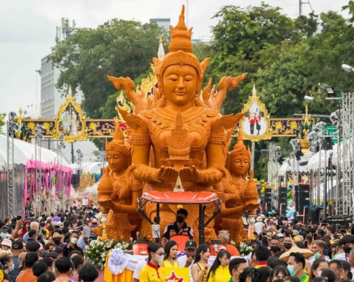 TAT elevates 125th Ubon Ratchathani Candle Procession as Signature Thailand Event