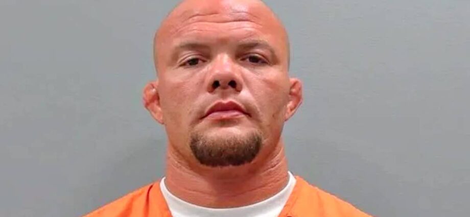 Anthony Smith arrested on trio of felony charges