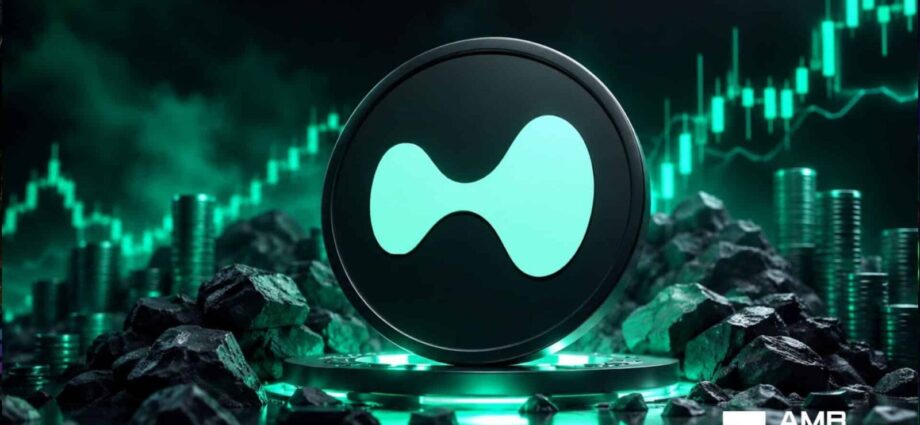 HYPE at $54.88: Bitwise buys $1.52M, support holds – $57.21 or $51.20 next?