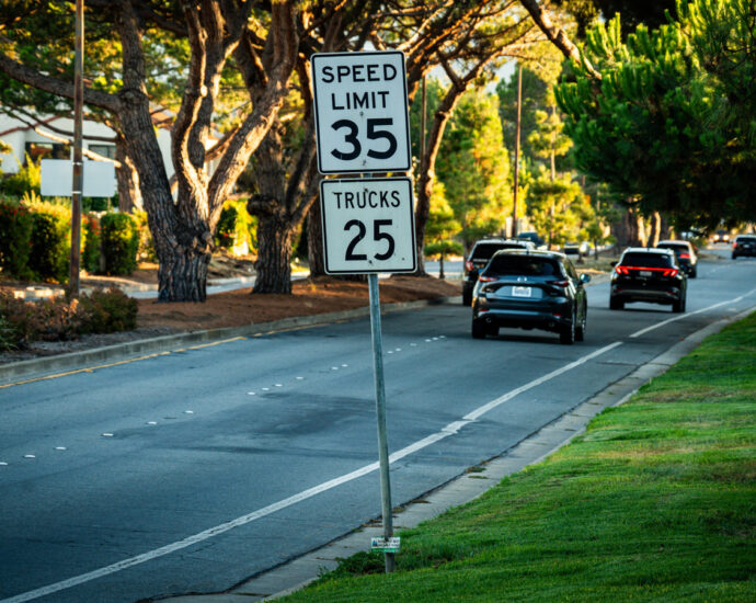 Why Do Some US Roads Have Two Different Speed Limit Signs?