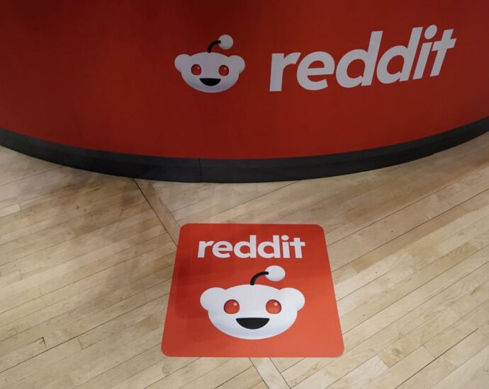 Reddit is joining the S&P 500 after months of speculation. Analysts have these concerns.