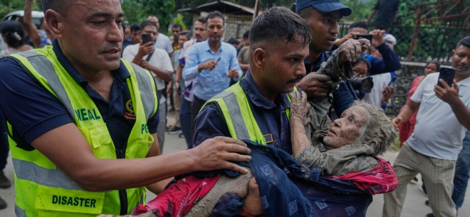 Rescuers Seek Nearly 1,500 Still Missing In Nepal And China After Flash Flood