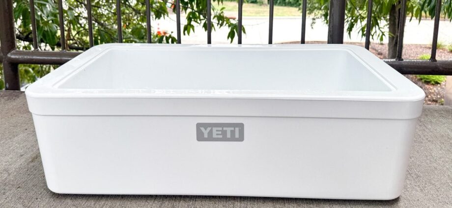 Yeti’s New Beverage Tub Is the Ultimate Outdoor Hosting Essential for Fall