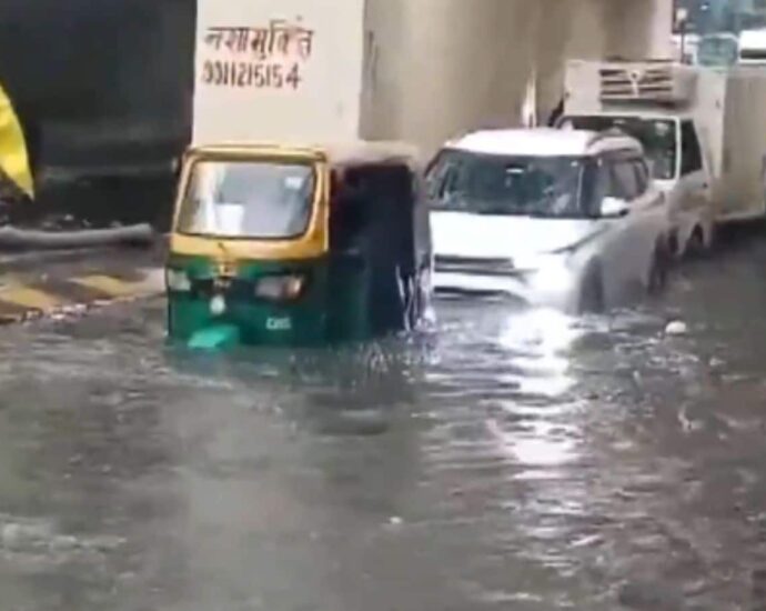 Heavy rain threat in Odisha, Chhattisgarh; Delhi may see showers