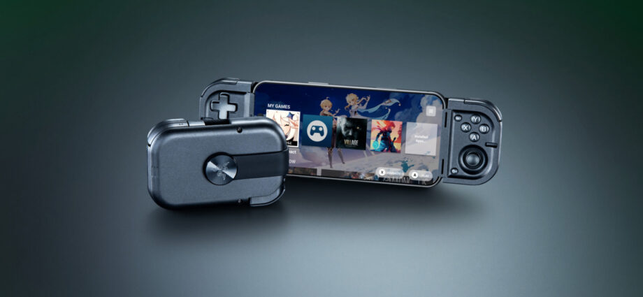 Razer just released a cute and teensy mobile game controller