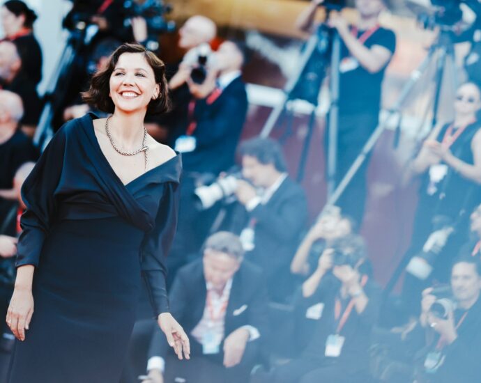 Maggie Gyllenhaal’s Venice Film Festival Style