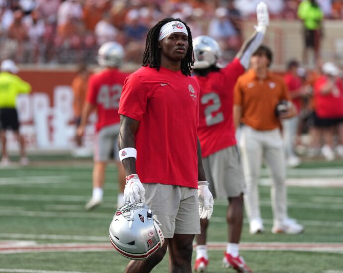 ‘Ohio State Is Too Reliant on Jeremiah Smith’ — Buckeyes Called Out for ‘Chasing’ WR’s Heisman Trophy After Texas Loss