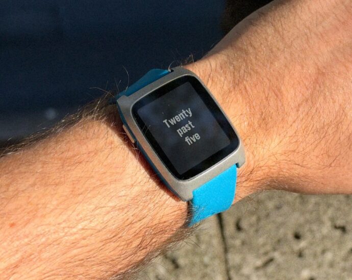 Pebble Time 2 Review: Nerds Just Want To Have Fun