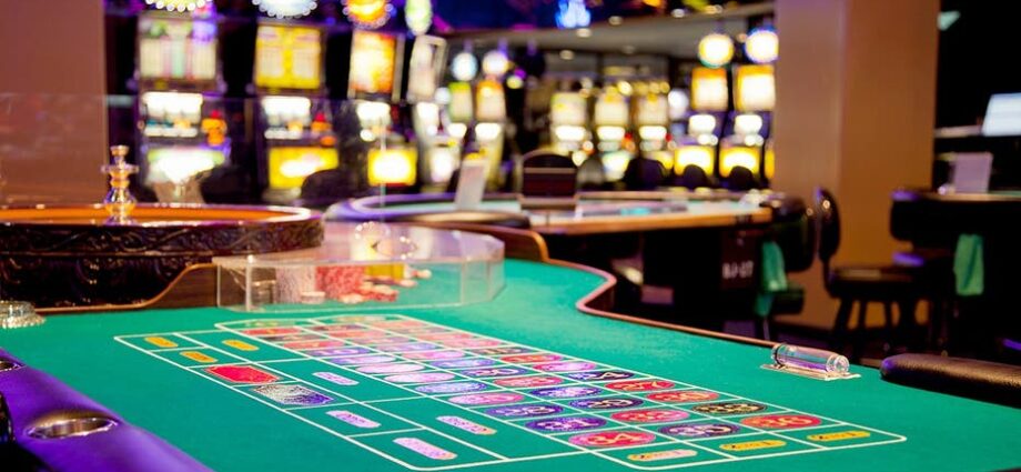 Despite sky-high prices, Las Vegas tourism is finally showing signs of a rebound