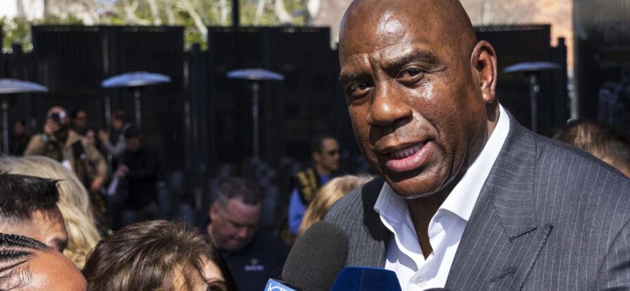 “Rest in Peace My Friend”: Magic Johnson, Pau Gasol Pay Heartfelt Tribute to Legendary Lakers Voice Lawrence Tanter
