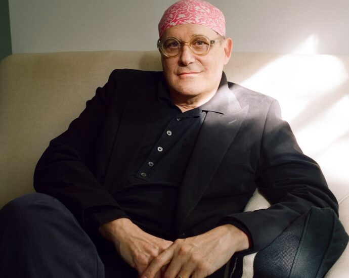 Isaac Mizrahi on Unzipped, the Best Documentary about Fashion Ever Made