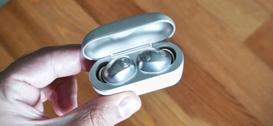 Sennheiser Momentum True Wireless 5 review: truly the new flagship earbuds to beat
