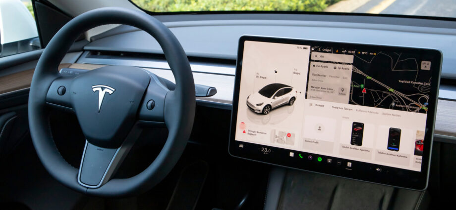 How To Get The Best Audio Quality Out Of Your Tesla