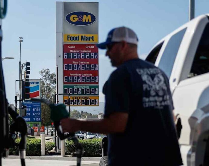 US backs down from fuel export ban threat as G7 agrees to release 100mn barrels