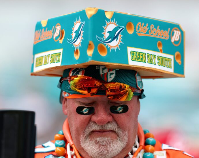 4 Key Vikings vs. Dolphins