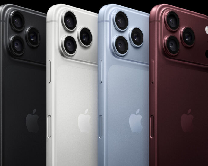 iPhone 18 Pro vs iPhone 18 Pro Max: Comparing their displays and batteries