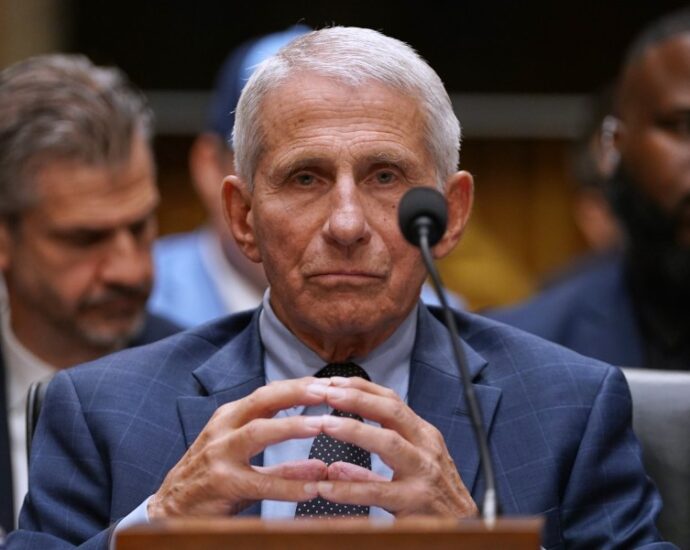 Fauci is back, and this time his assistants need to dish