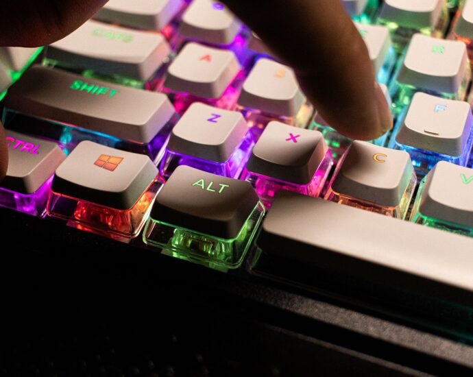 I wrote 12 lines of code and made my keyboard do things Windows won’t