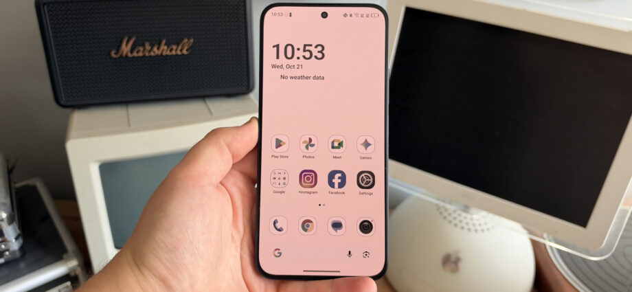 TCL P80 Ultra Review: Almost Better Than A Kindle